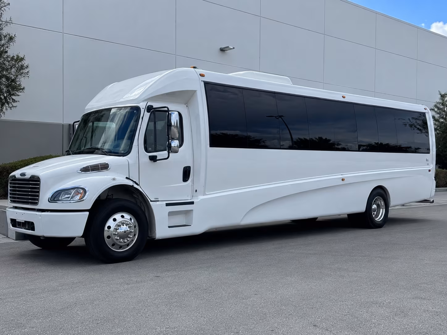 bristol new years eve party bus rental