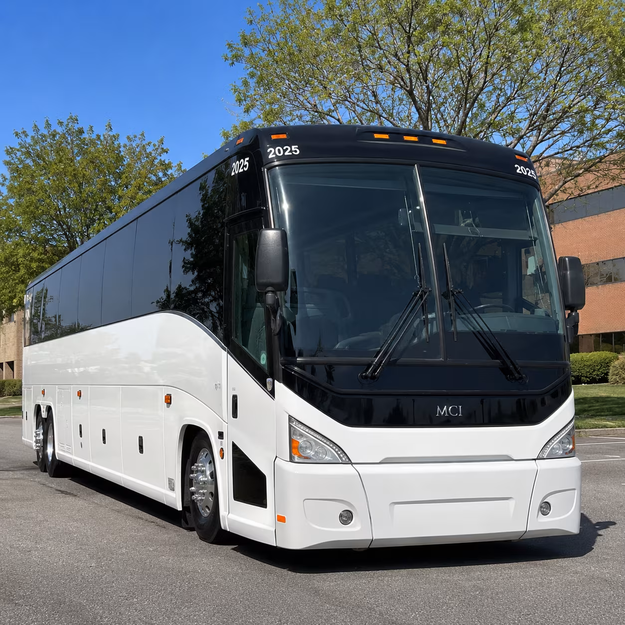 long distance bus rentals for bristol sports fans school groups corporate teams