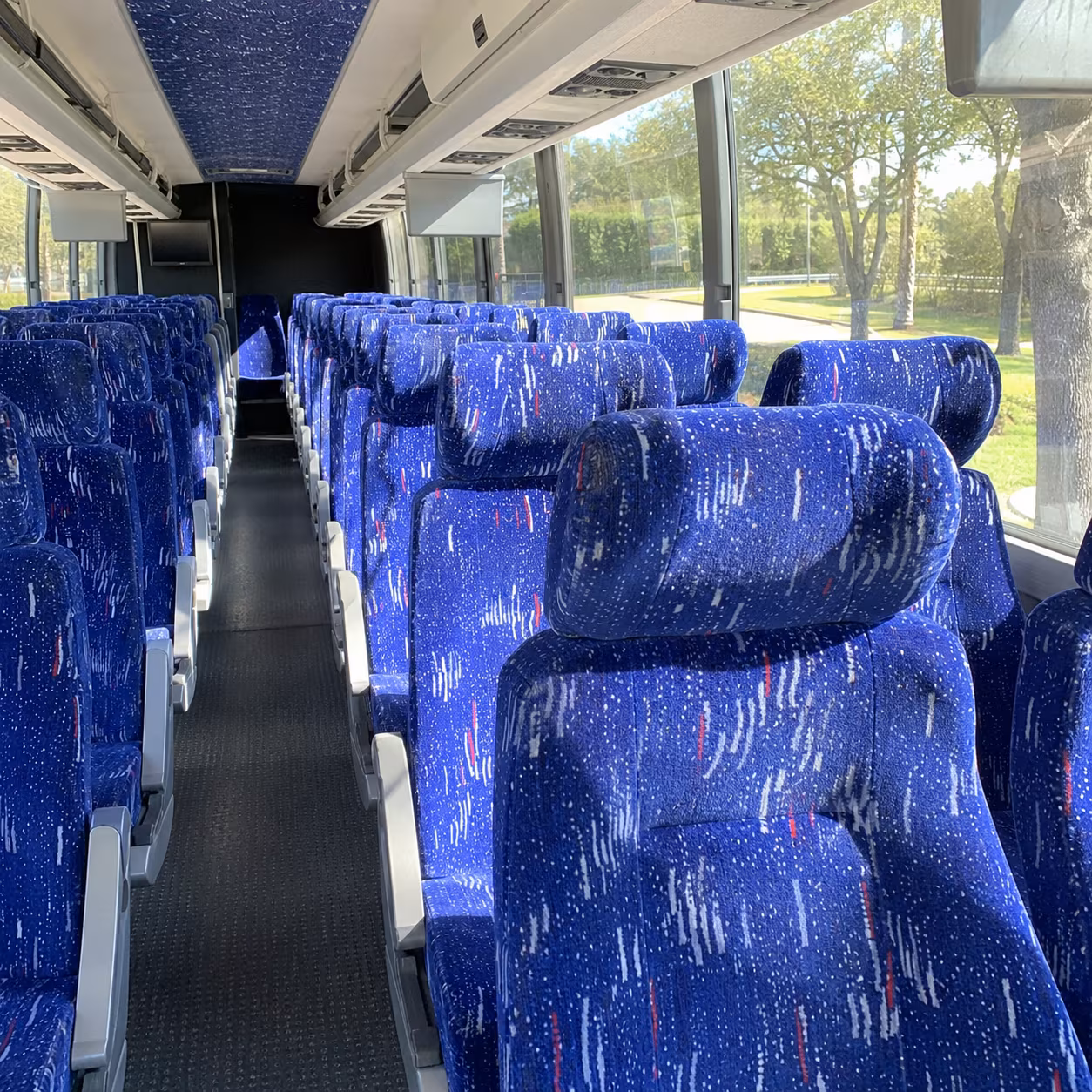 meriden charter bus rental