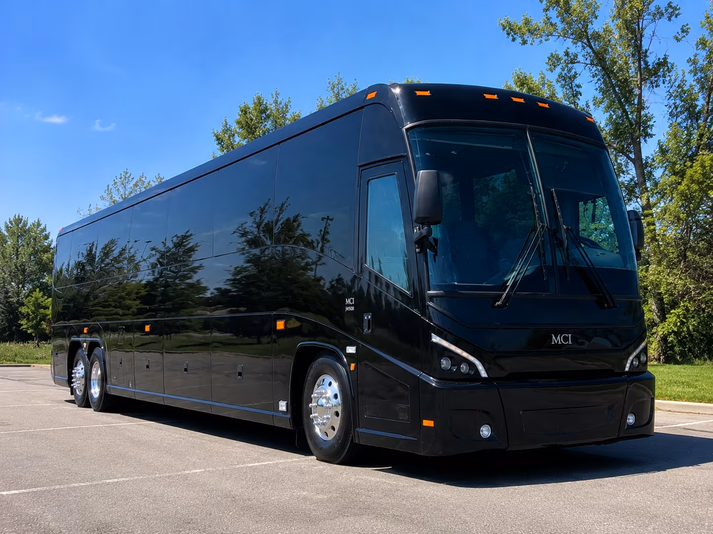 waterbury charter bus rental